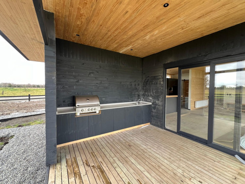 Casa En Arriendo 3d 3b- 166 M2- La Reserva, Frutillar