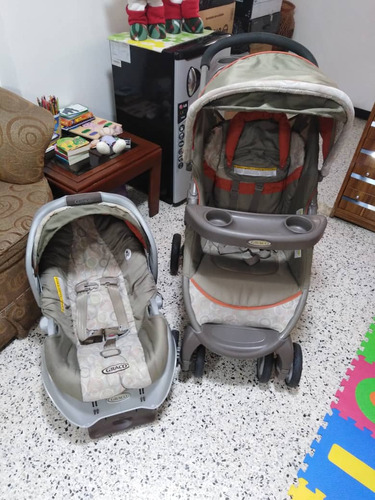 Coche Y Porta Bebé Con Base Para Vehículo Graco