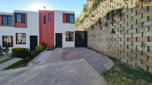 Casa Barata En Coto Con Ambiente Familiar En Tlaquepaque Jal. Maf