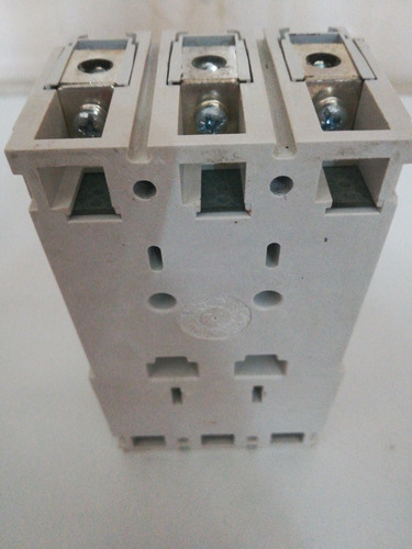 . Breaker De 3x15 Amp. Marca Bticino.mod:e100h.