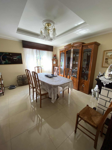 Venta Casa 3 Dormitorios Barbacoa Taller Deposito Gran Terreno Malvin Norte