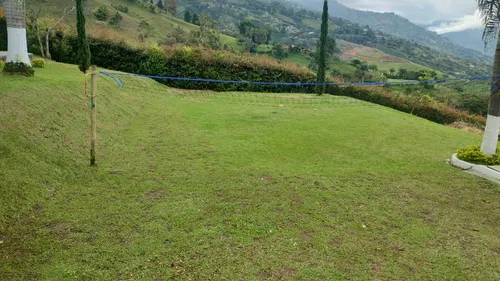 Finca Moderna En Copacabana