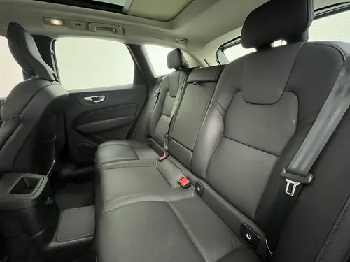 Volvo XC60 PLUS T8 4X4 PHEV