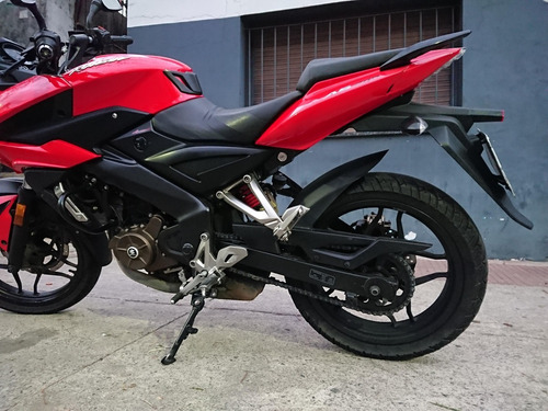 Imagen 3 de 15 de Bajaj Rouser As200