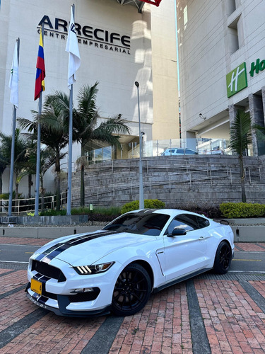 Ford Mustang Shelby 5.2 Gt 350