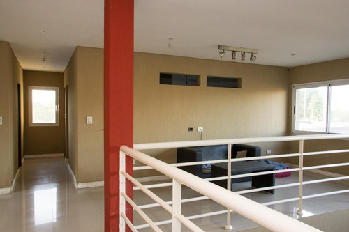 Imagen 9 de 30 de Casa En Los Troncos, Berazategui