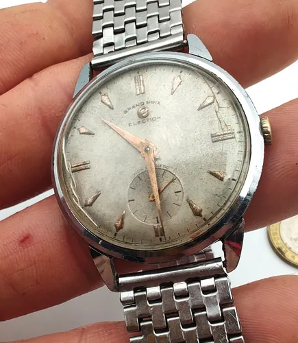 Reloj antiguo hombre sale