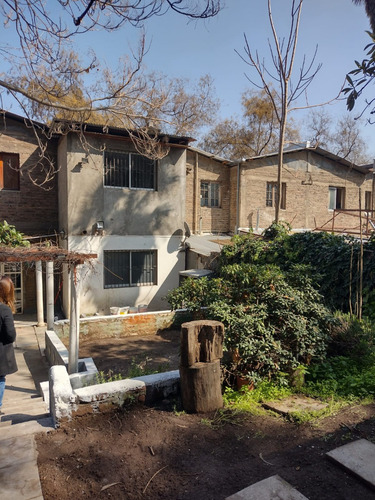Se Arrienda Casa 4d+2b En Dominica Con Loreto, Recoleta