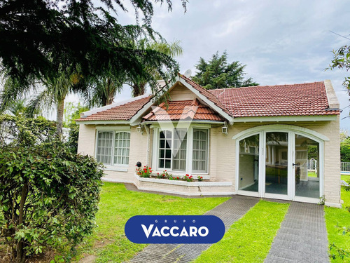 Casa En Venta En Banco Provincia