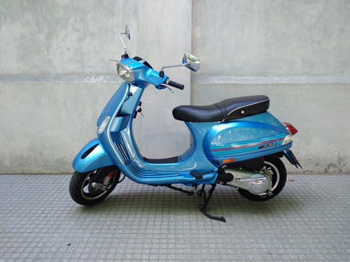 Imagen 15 de 23 de Vespa Sxl Vxl 150 Excelente Estado !!!