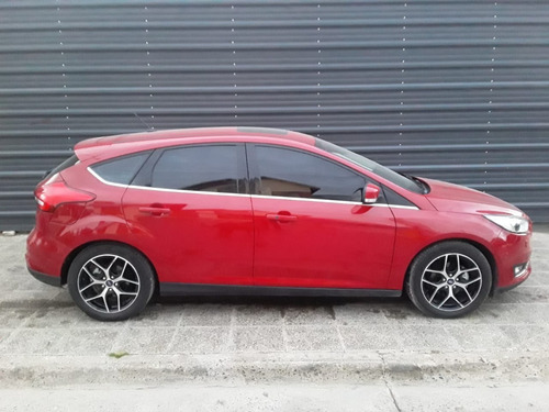 Ford Focus Titanium 5 Puertas 2.0l Nafta Mt 2019