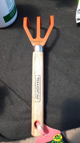 Imagen 2 de 3 de Rastrillo De Mano Mango Madera Tramontina Envios