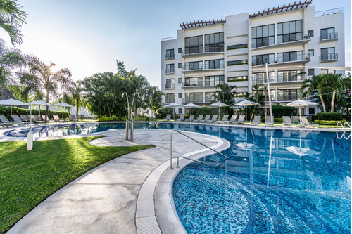 Departamento En Venta En Fraccionamiento Paraíso Country Club