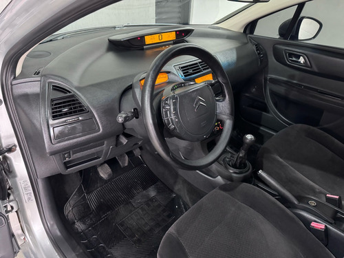 Citroën C4 1.6 GLX 16V FLEX 4P MANUAL
