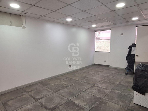 Oficina Con Excelente Ubicación Y Conectividad