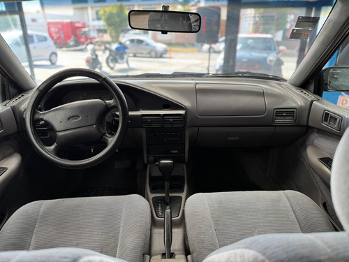 Ford Escort Vagoneta Lujo Ee Aa At