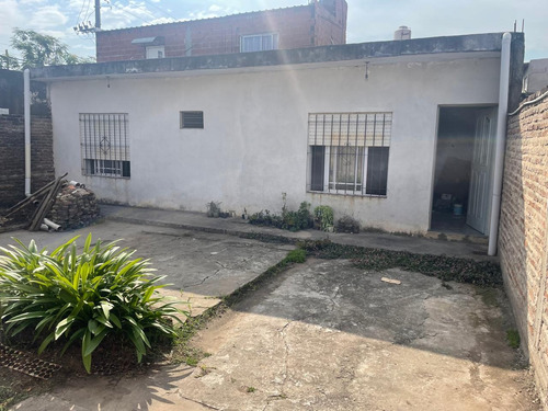 Departamento En Venta Castelar Con 2 Locales