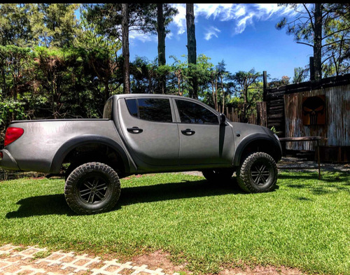 Mitsubishi L200 3.2 Cab Doble 4wd Cr 165cv At 2010