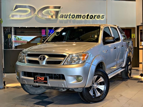 Toyota Hilux Dx 2.5 Tdi 4x2 2006 220.000km Gris