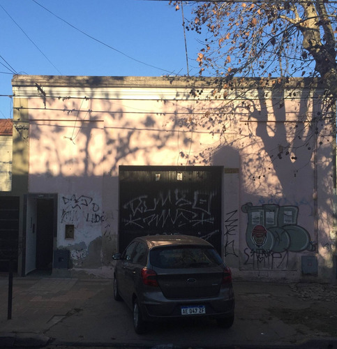 Imagen 4 de 8 de Galpón En Venta En Av. 60 Entre 20 Y 21