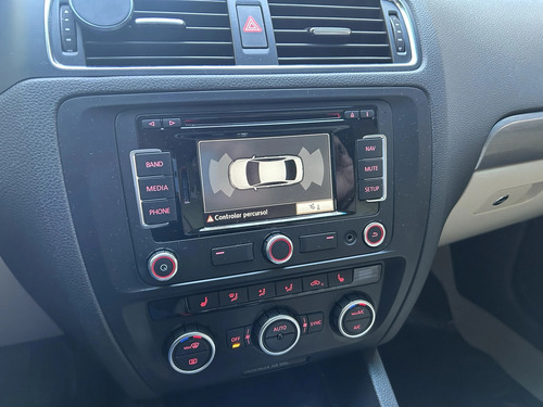 Volkswagen Jetta 2.0 Tsi Highline 4p
