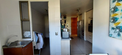 Imagen 3 de 26 de Lindo Departamento Plaza Las Lilas , Providencia