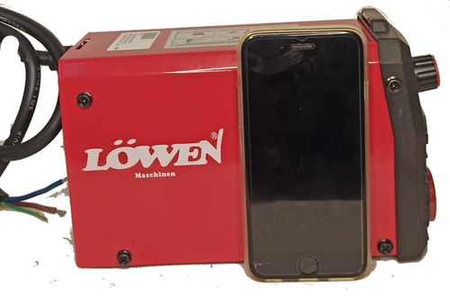 Imagen 2 de 8 de Soldadora Inverter 120 Amp Lowen Mini 4kva
