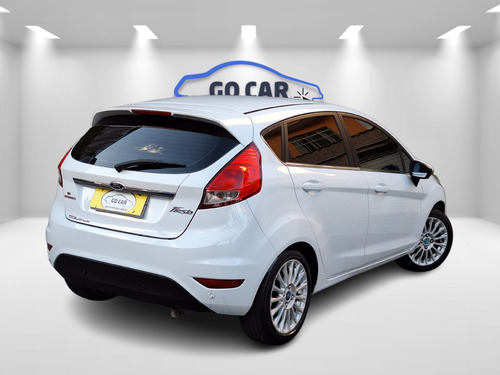 Ford Fiesta 1.6 TITANIUM HATCH 16V FLEX 4P AUTOMÁTICO