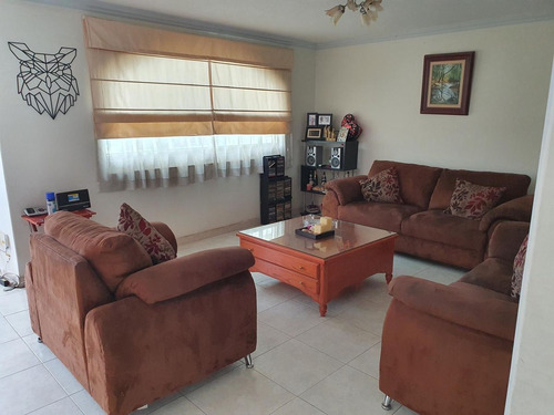 En Venta Casa En Centro Sur, Claustros Del Sur, Gran Ubicación, Oportunidad !