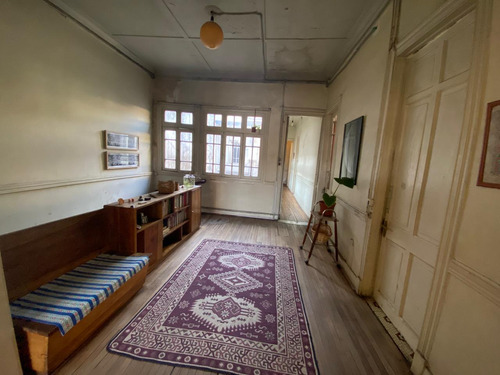 Casona Patrimonial A Un Excelente Precio Y A Pasos Del Metro