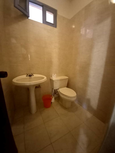 Imagen 13 de 19 de Víctor Castro Alquila Casa Urb. Altos Del Country, Guataparo, Valencia, Edo. Carabobo