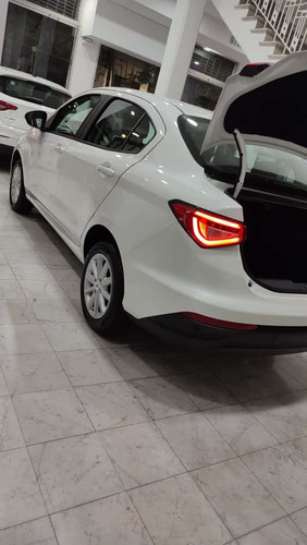 Fiat Cronos 1.3 Drive Mt