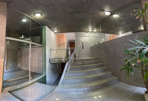Imagen 22 de 30 de Departamento De Diseño 1 Dormitorio Tipo Dúplex En La Mejor Zona De Pichincha