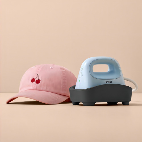 Cricut Hat Press Cap, cor de ferro, azul claro
