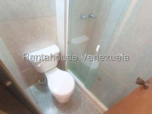 Daniela Linarez Vende Apartamentos Hermoso Y Amplio En Conjunto Privado De Cabudare En Piso Bajo Con Gas Directo Alta Seguridad Acabados De Primera!
