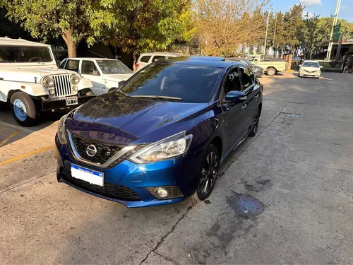  Nissan Sentra Azul