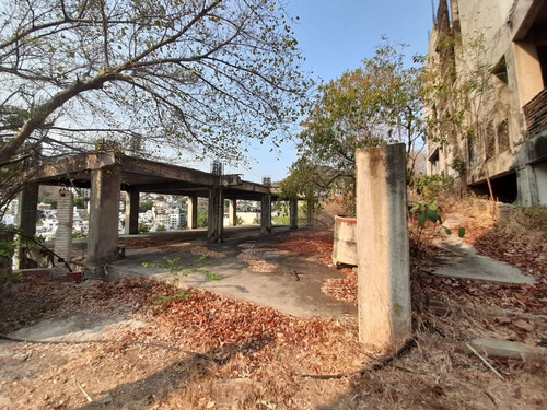 Terreno Panoramico Con Proyecto Incluído