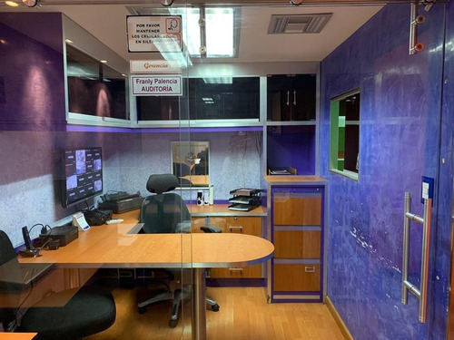 Imagen 9 de 14 de Best House Vende Fondo De Comercio Para Licorería