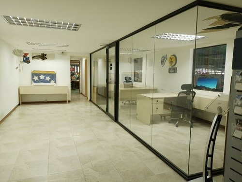 Imagen 18 de 26 de Excelente Galpón En Venta En El Llanito