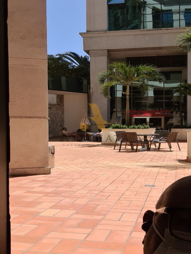 Imagem 3 de 12 de Av. Das Americas - Sunplaza - Maravilha Loja Em Comercial Bem Localizado - Aluguel R$3.600,00 - Loc5540m - 31973934