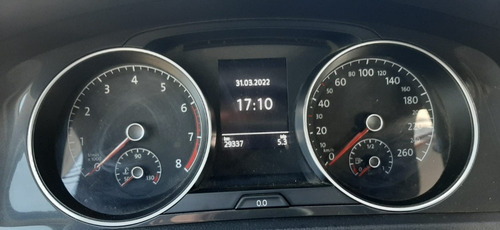 Imagen 12 de 14 de Volkswagen Golf 1.6 Trendline 2018