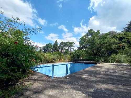 Casa Vendo Villa Giardino 4 Dor 7180 M2 Terreno