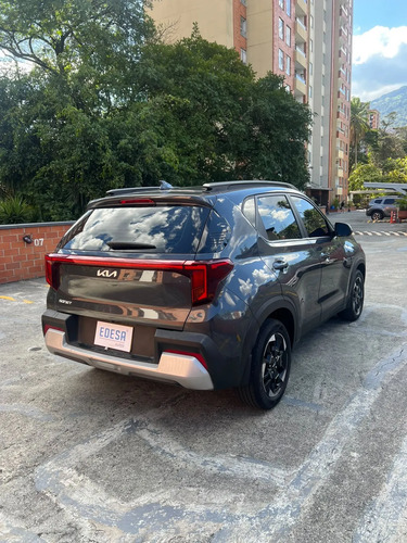 Kia Sonet 1.5 Vibrant At (Ivt)