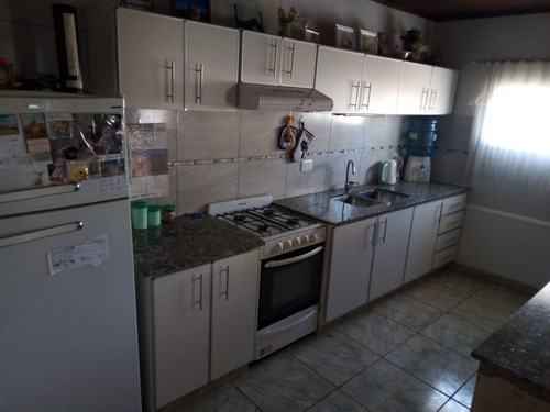 Casa En Venta - 2 Dormitorios 1 Baño - 1.120mts2 - Coronel Suárez