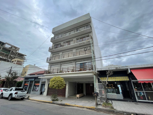 Imagen 3 de 14 de Departamento En Venta En Güemes