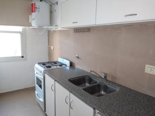 Departamento Venta La Plata Dormi C/ Patio
