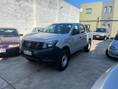 Nissan NP300 Frontier 2.5 S Doble Cabina