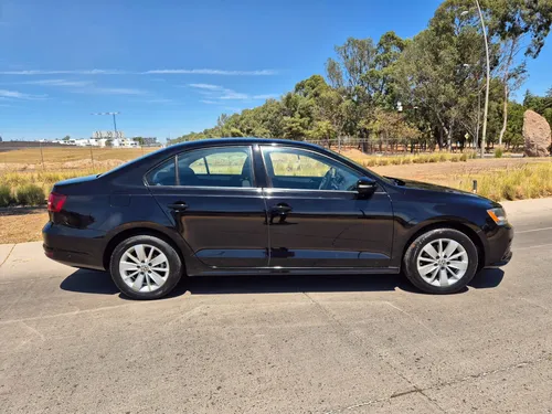 Volkswagen Jetta 2.5 Comfortline Tiptronic At