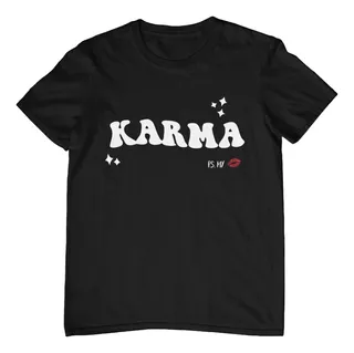 Camiseta Preta Adulto Karma Is My Boyfriend Algodão