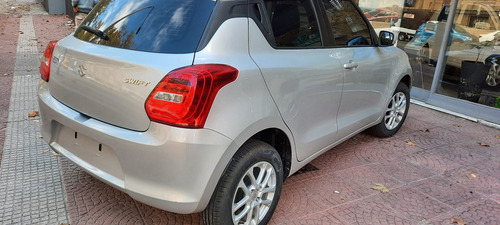 Suzuki Swift Gl 2021 / Oportunidad! / Permuto Financio 100%